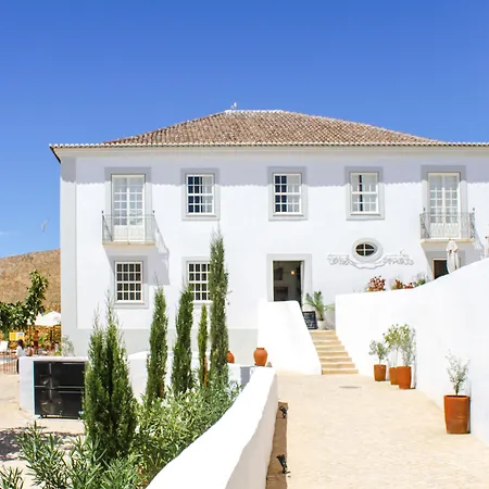 Отель Casa Mae